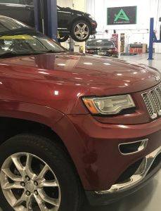 repair and replace jeep grand cherokee front struts 